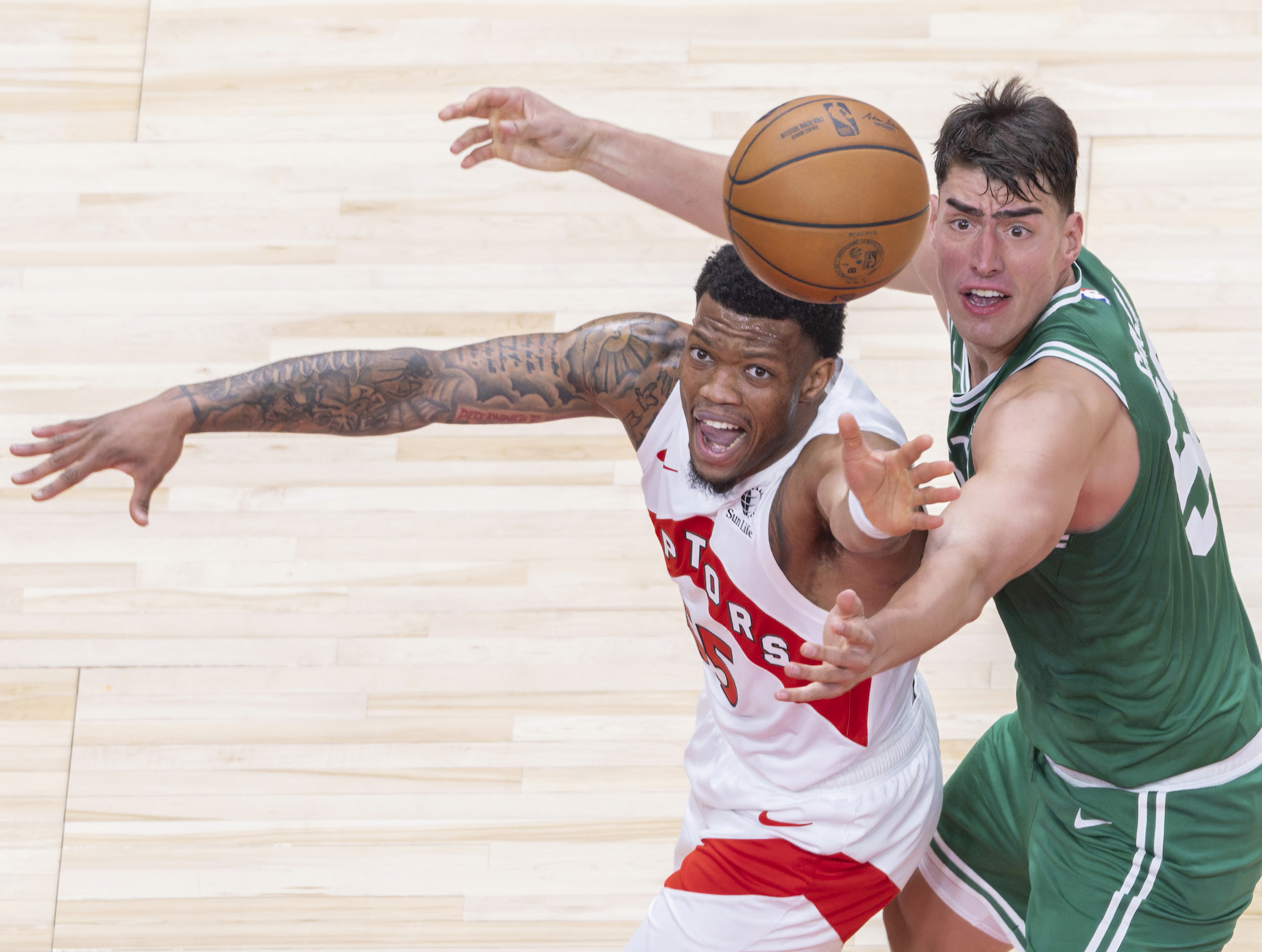 星空体育app官方下载-关于国际比赛日NBA季后赛焦点战,多伦多猛龙状态回暖,态度坚定,数据趋势出现新变化的信息